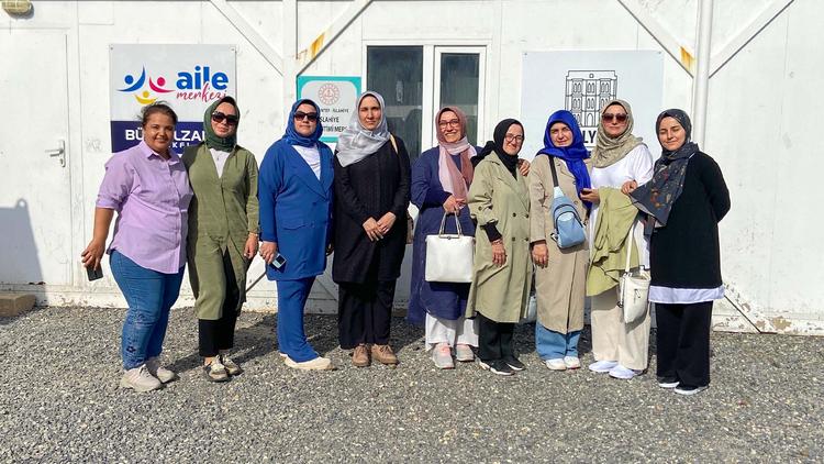 التدريب على النظافة وصحة المرأة من AKDER