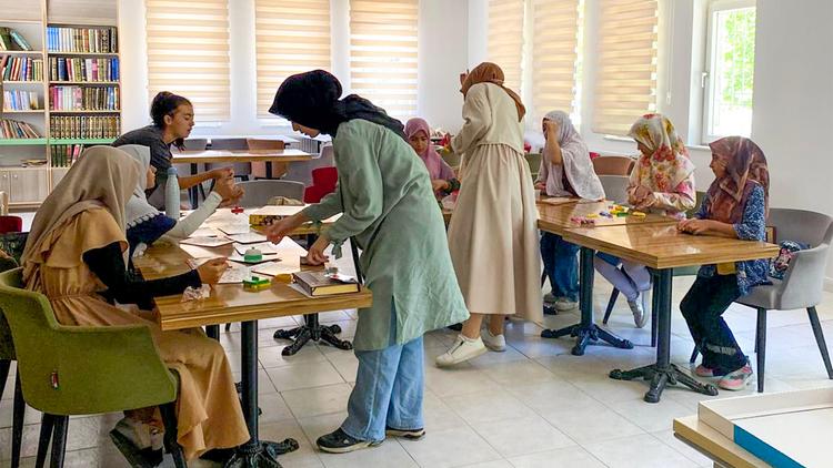 بدأت مدرسة بيليم دير الصيفية التدريب
