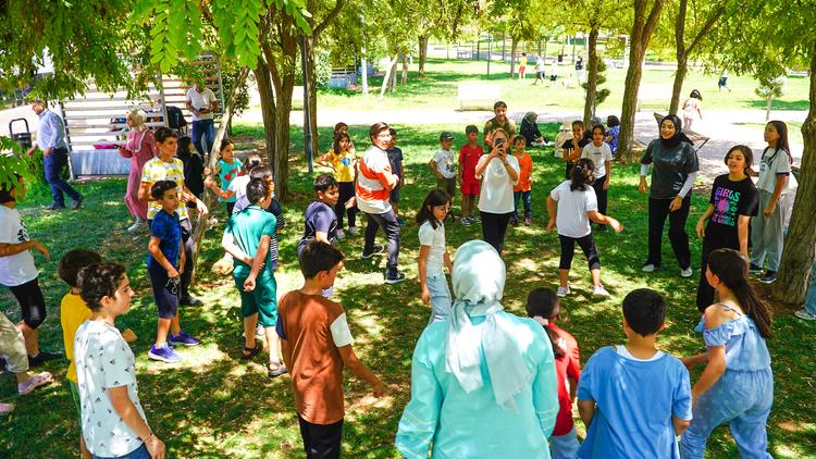 فعالية نزهة المدرسة الصيفية لمؤسسة بلبلزاده
