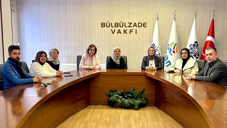 زيارة رئيسة فرع المرأة الإقليمي لحزب العدالة والتنمية ونائبة رئيس بلدية غازي عنتاب الكبرى لمؤسستنا