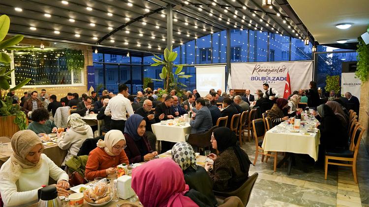 تم عقد إفطار تقليدي لمؤسسة بلبلزاده
