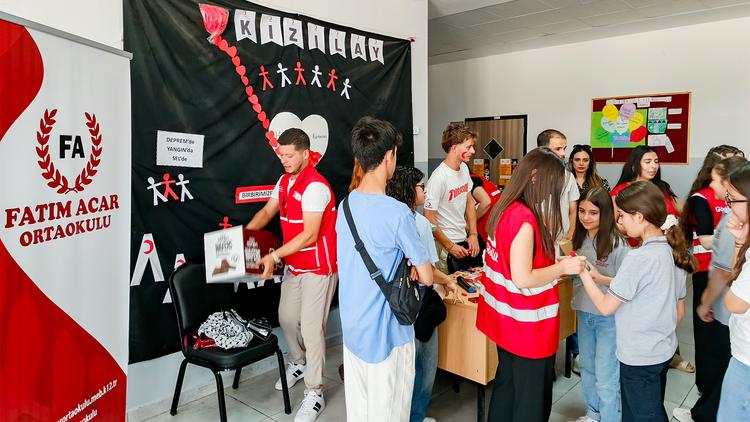 ESC Gönüllülerimiz Kızılay Kulüpleri Yaygınlaştırma Etkinliği’nde