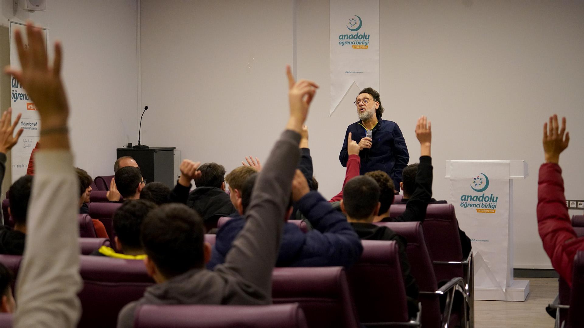 Educator Camp: “A Young Perspective in the Digital Age”