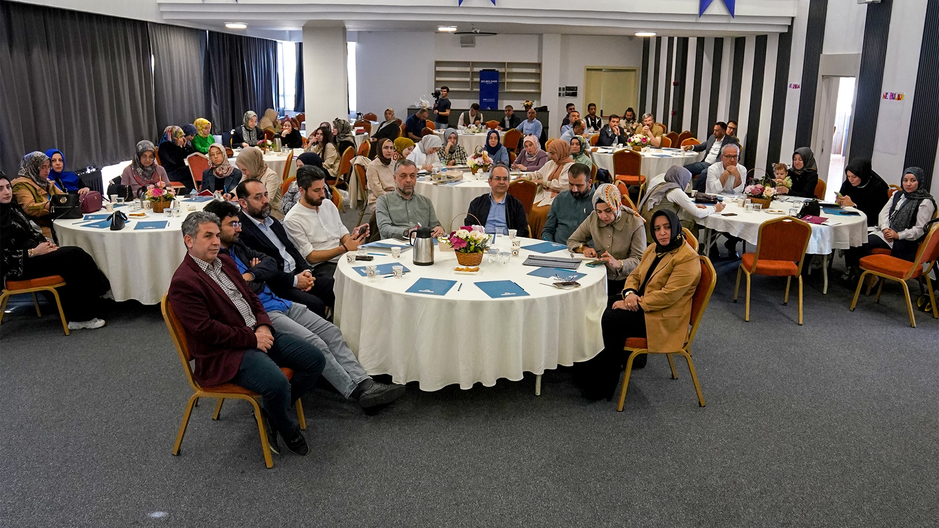 "Gençlerle İslam'ı Konuşuyoruz" Çalıştayı