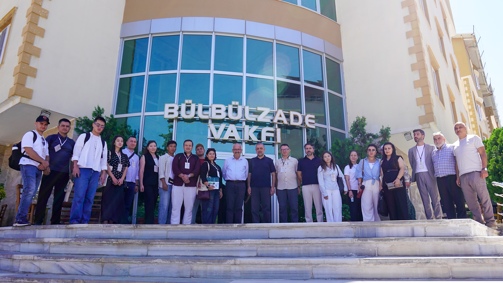 Lisansüstü Arkeoloji Öğrencilerinden Vakfımıza Ziyaret