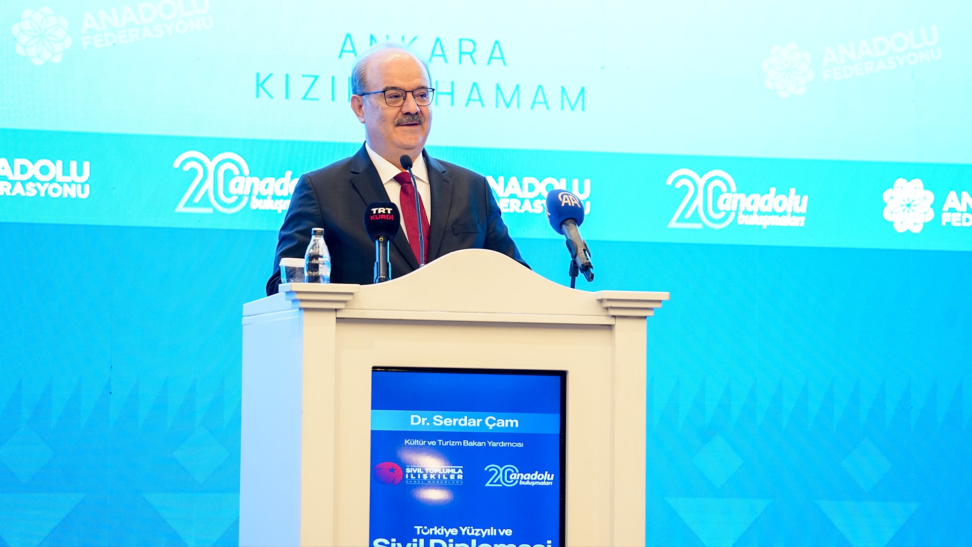 Kültür ve Turizm Bakan Yardımcısı Dr. Serdar Çam 20. Anadolu Buluşmaları'nda Konuştu: "Kalıcı Olan Sivil Toplumdur"
