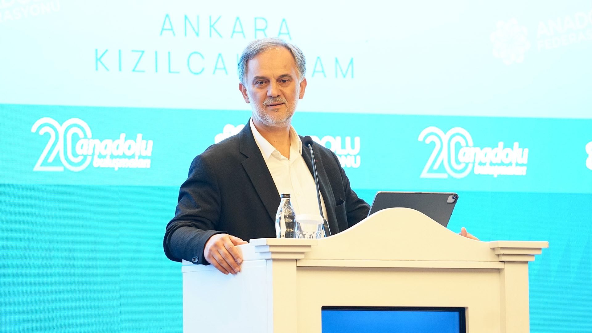 Dr. İbrahim Altan 20. Anadolu Buluşmaları’nda Gönüllü Diplomasiyi Ele Aldı