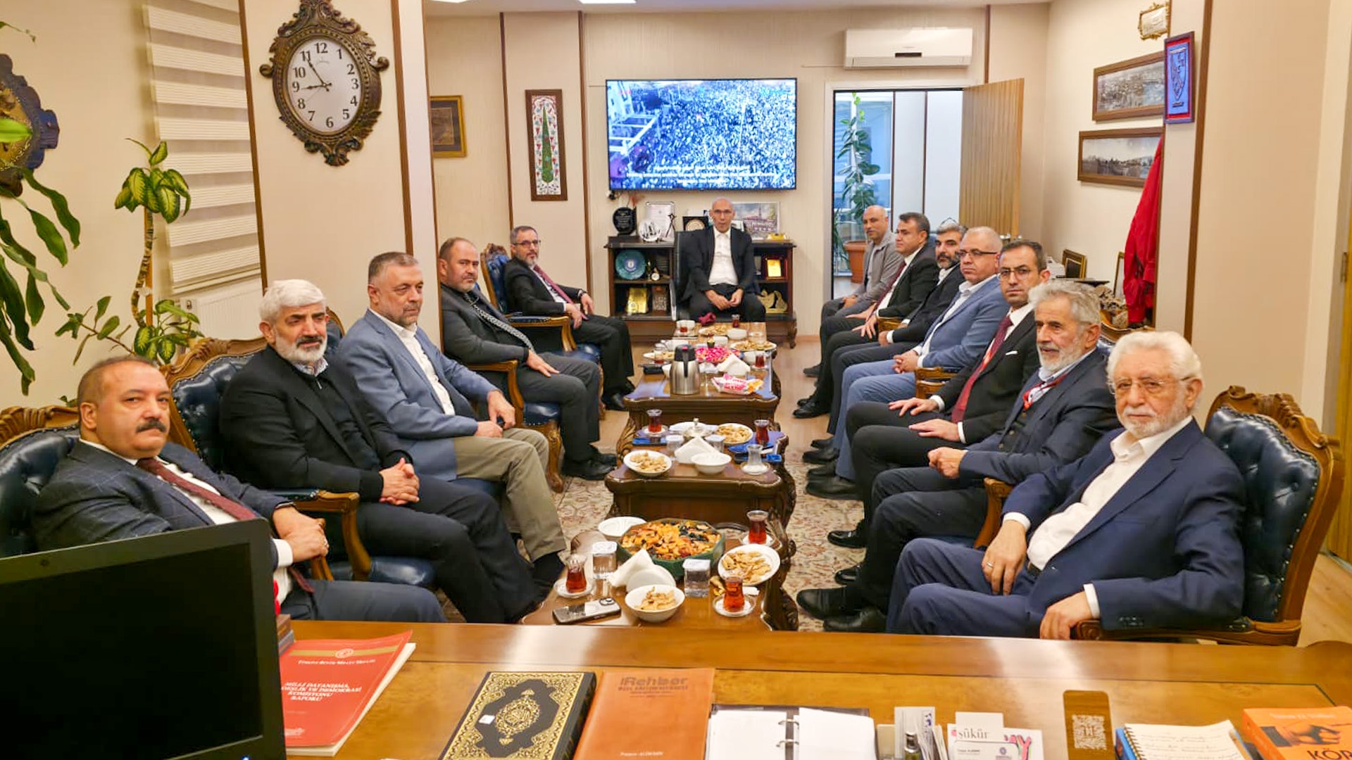 Gazeteci ve Akademisyenlerden Bülbülzade Vakfı'na Ziyaret