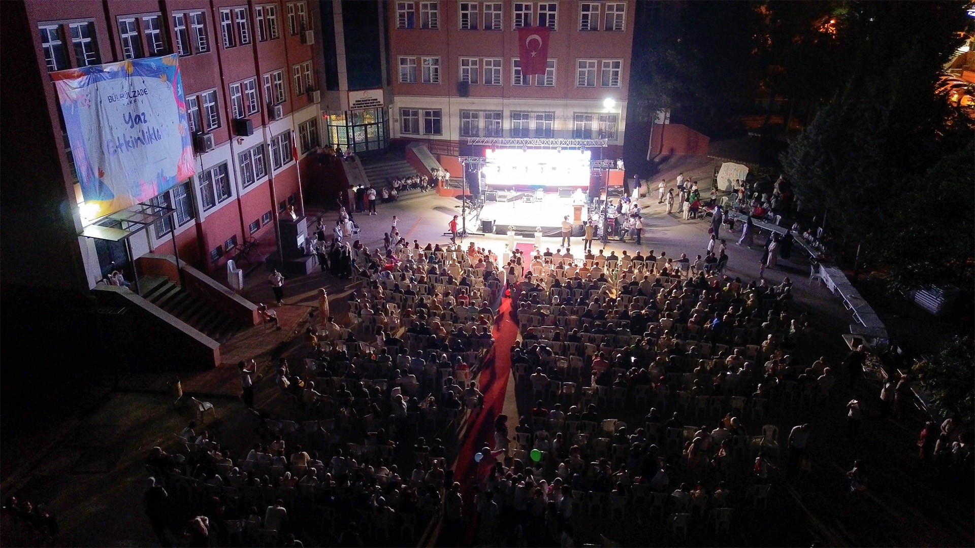 Bülbülzade Vakfı Yaz Okulları Şöleni