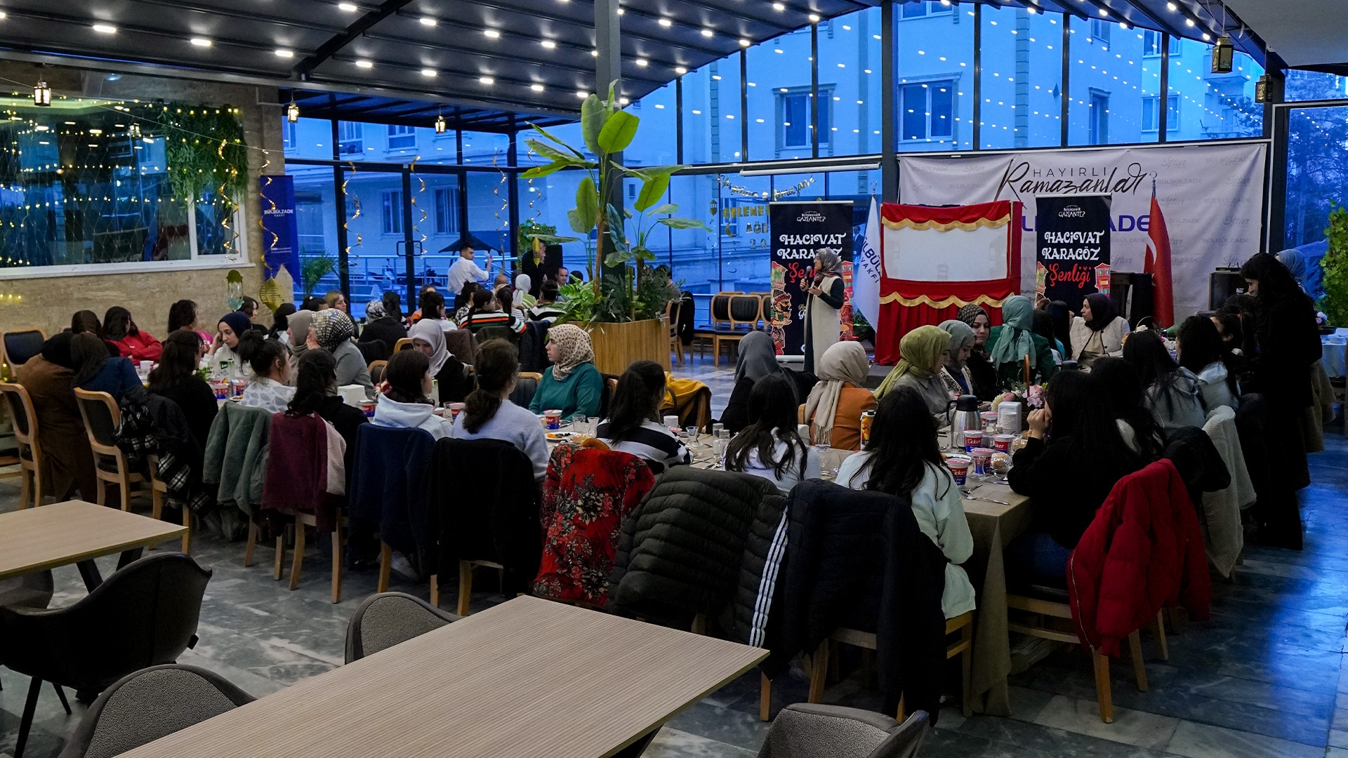 Gazi Çocuk Evleri Öğrencilerine İftar