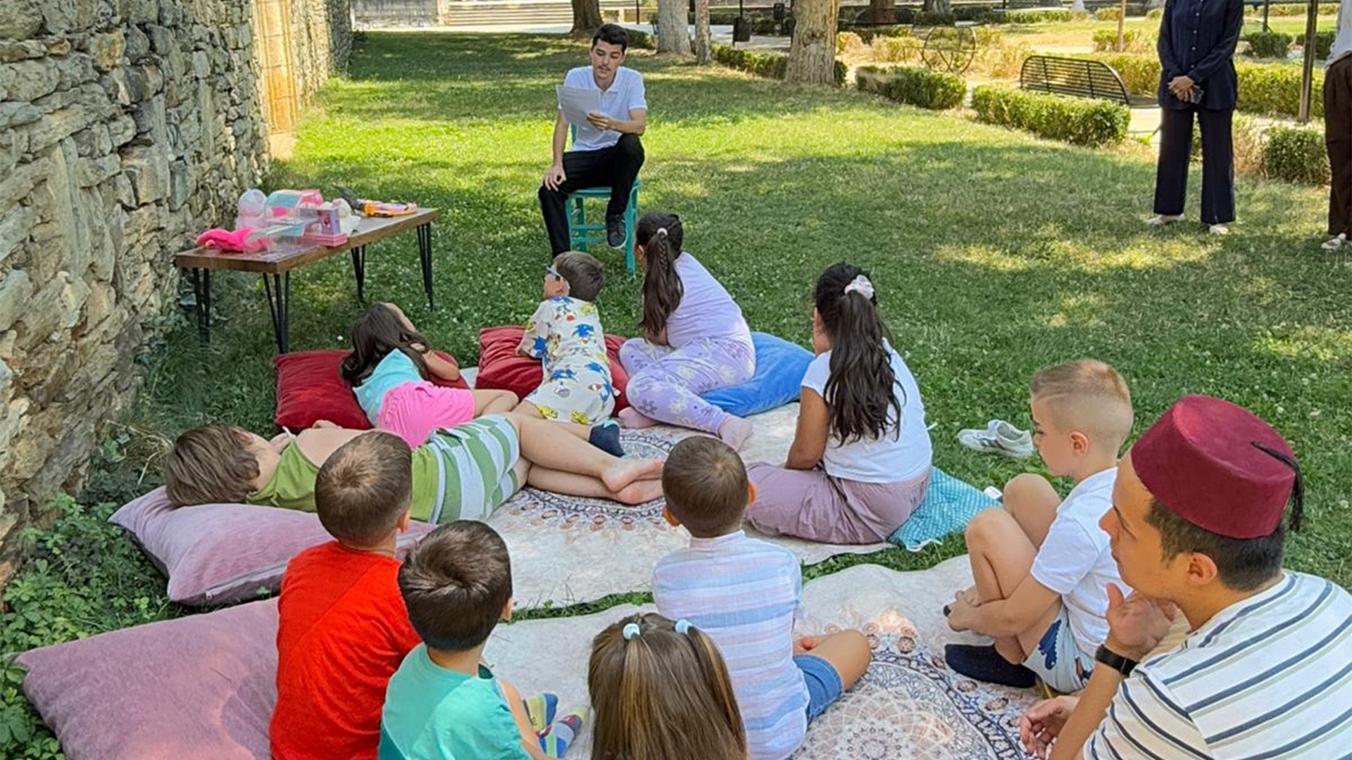 Kalkandelen: Uzakta Bir Memleket