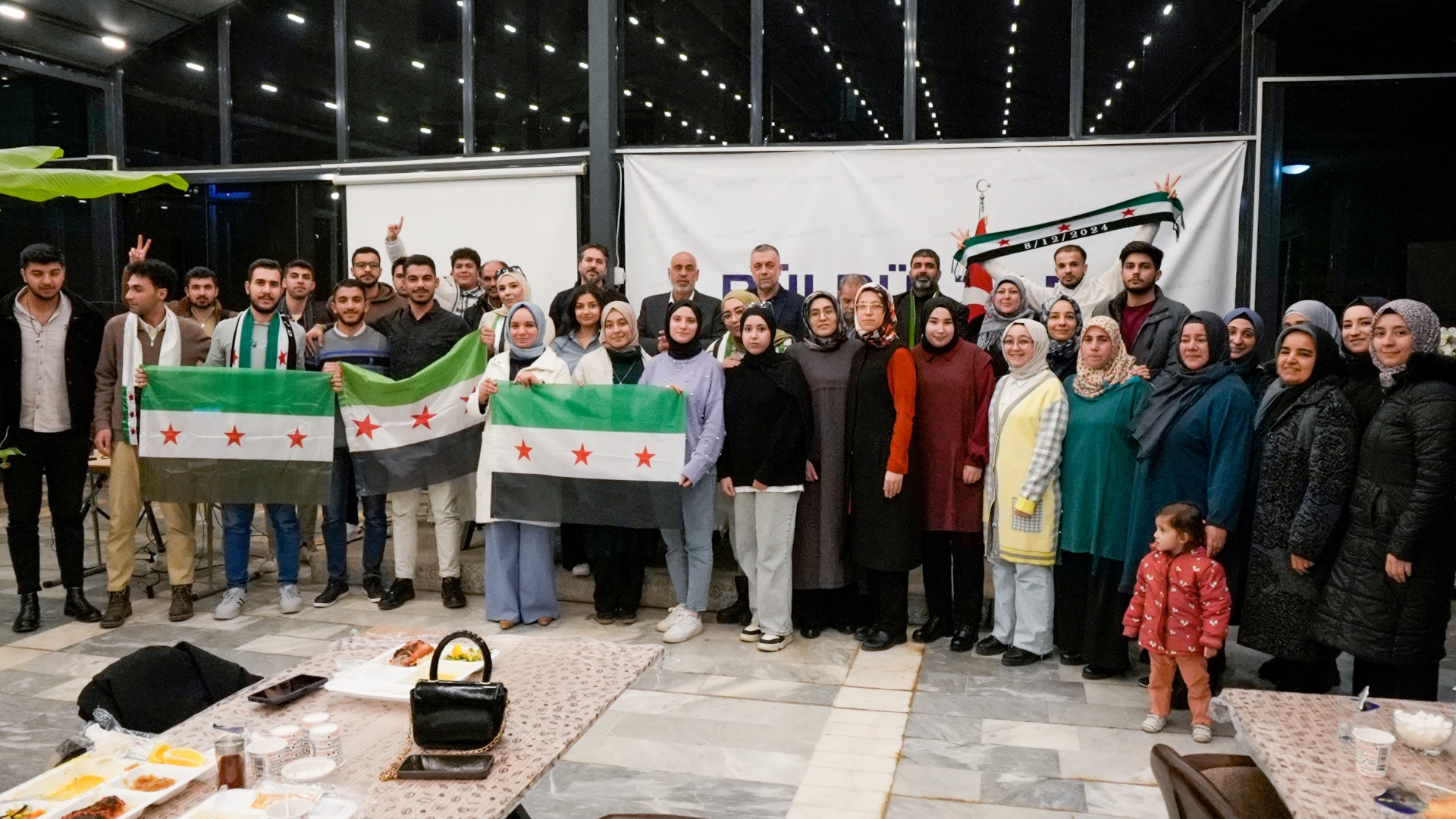 Yeni Suriye'nin İnşasında Gençlerin Fikirleri Tartışıldı